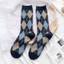 Tất nữ Vintage cổ cao họa tiết quả trám Chất liệu Cotton len mềm nhẹ và co dãn tốt và kháng khuẩn