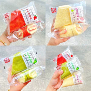 Tam giác cuộn kem 3 vị matcha-Dâu tây-Đào