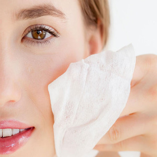 Khăn Ướt Tẩy Trang Dưỡng Ẩm Da Bổ Sung Acid Hyaluronic Sofymo Kose Nhật Bản (Gói 12 Miếng)