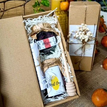 Set quà trà Hibiscus và mật ong 180ml