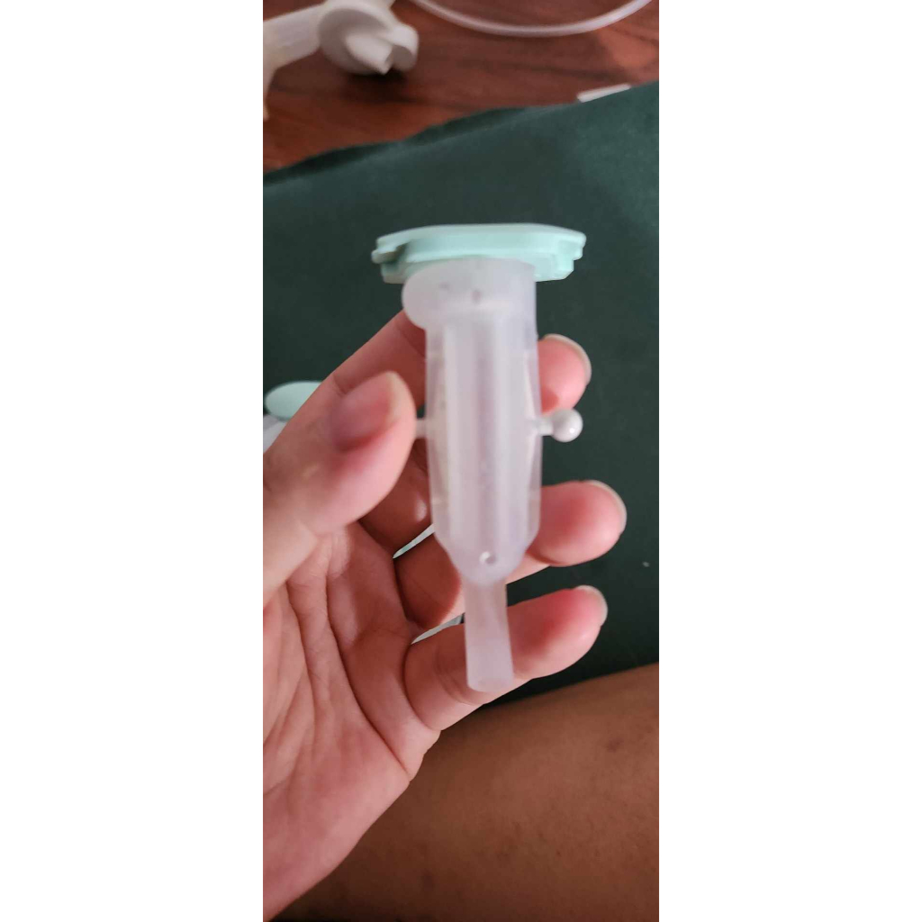 Phụ kiện máy hút sữa Willow Gen 3 - container, flextube