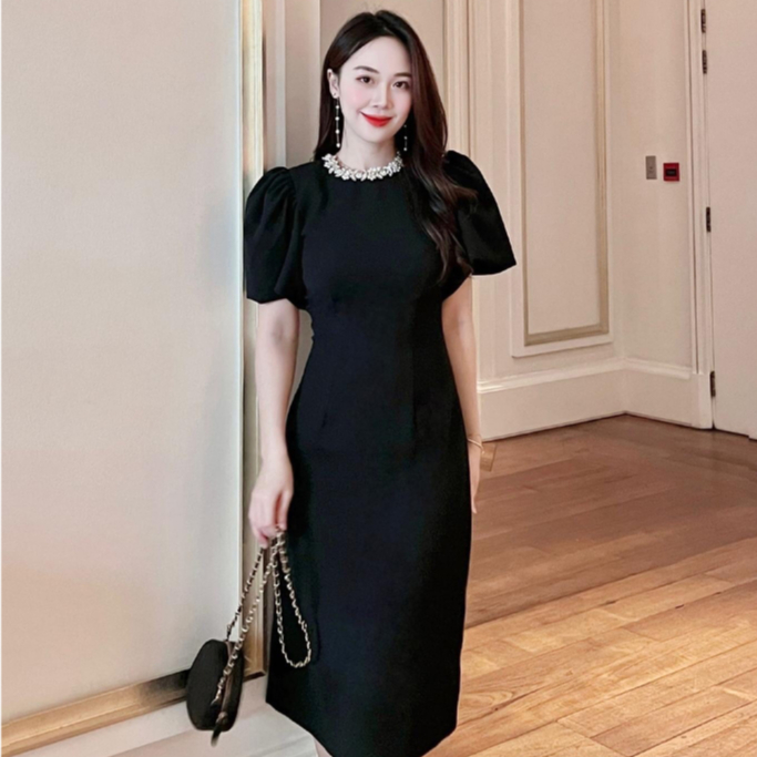 RẬP – Đầm Đen Tay Phồng Cổ Tròn Đính Đá Trắng – TITI 06 ĐEN ĐÁ TRẮNG