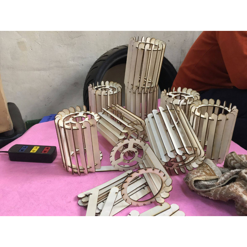 Đèn gỗ akz- diy vỏ gỗ