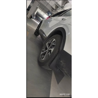 Chắn Bùn Kia Sportage Chất Liệu Nhựa Dẻo Bộ 4 Chiếc Có Kèm Ốc Vít