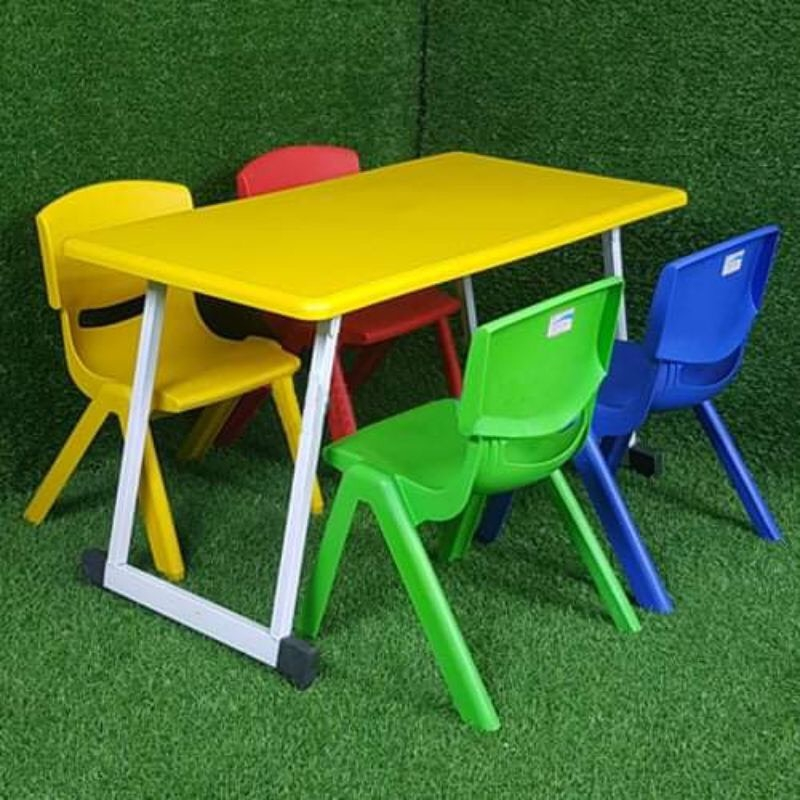 Bàn Nhựa Đúc Nguyên Khối Cho Bé Mầm Non, Bàn Mẫu Giáo Gấp Gọn Chân Vuông chắc chắc XẢ KHO