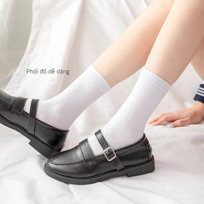 Tất trơn cổ vừa nam nữ trắng đen Classic, chất liệu cottonco giãn 4 chiều - Ekiu Shop