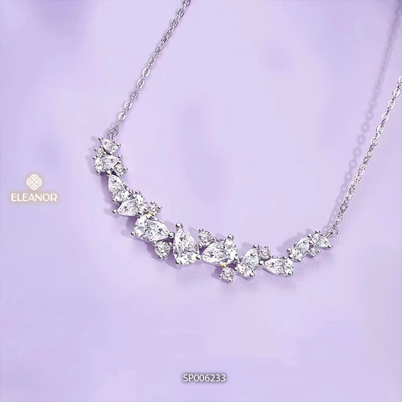 Ảnh Dây chuyền nữ titan Eleanor Accessories thiết kế đính đá lấp lánh phụ kiện trang sức vòng cổ 6233 2