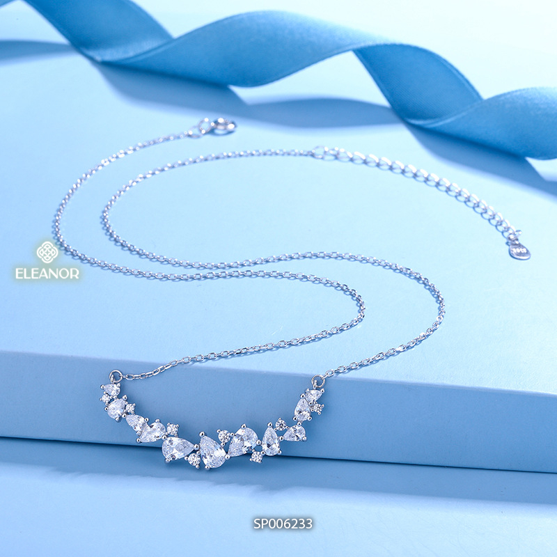 Dây chuyền nữ titan Eleanor Accessories thiết kế đính đá lấp lánh phụ kiện trang sức vòng cổ 6233