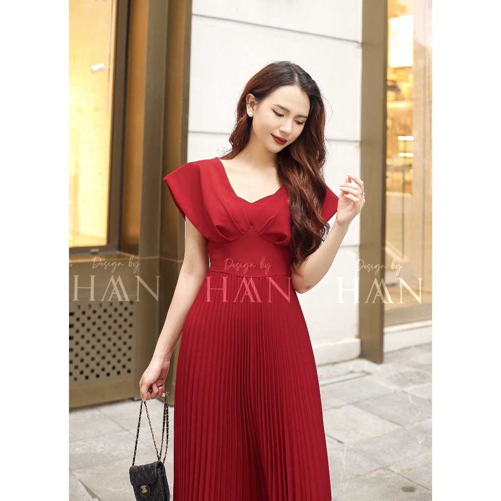 Váy dáng dài công sở HAAN DESIGN cổ V chân váy xếp ly chất liệu lụa trượt mềm mại không nhăn màu đỏ đô (V02)