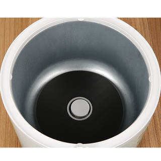 Nồi cơm nắp gài Toshiba 1.8 lít RC-18JH2PV(B)- Chính Hãng 100%-Thương hiệu Nhật Bản.Công suất 650W