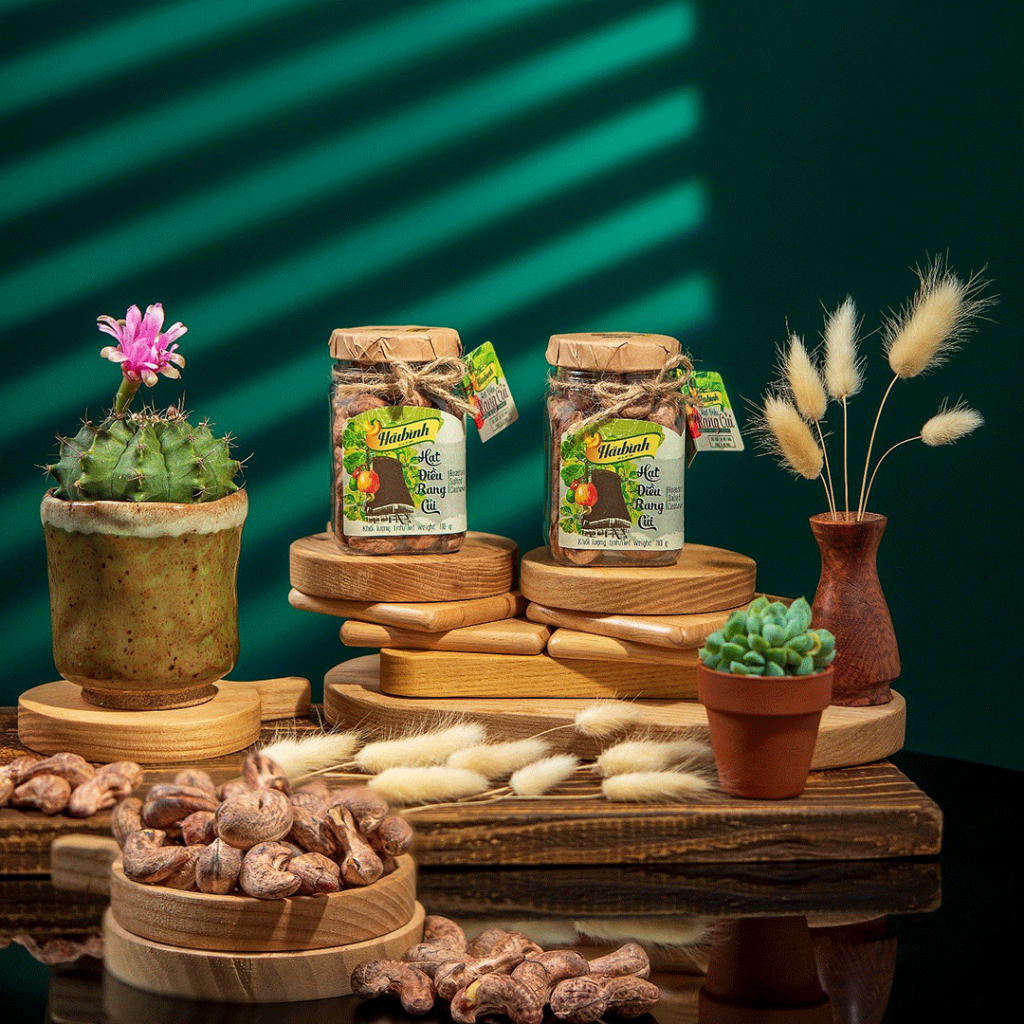 110g Hạt điều rang muối Gia Lai Organic công nghệ rang củi tự nhiên dạng hũ  - Hải Bình Gia Lai