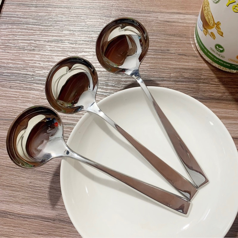 Muôi canh inox 18/10 cao cấp sáng bóng