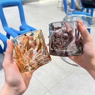 Cốc thủy tinh màu vàng hổ phách, ly thủy hình kim cương