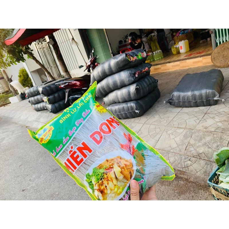 Miến Dong Bình Lư Lai Châu Không Tẩy Trắng Dai Ngon từ củ dong làm miến chuẩn đặc sản miền Tây Bắc