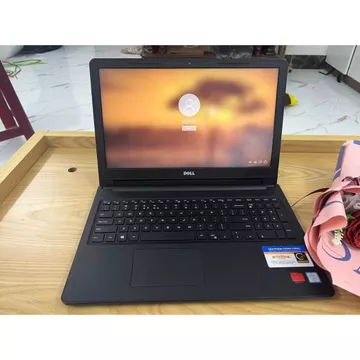 Laptop – Core i3, 4GB RAM, 240GB SSD, Like-New