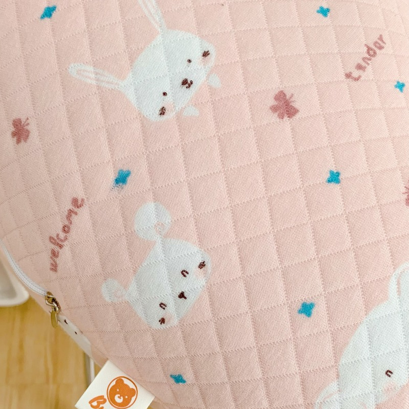 Ảnh Gối chống trào ngược KidsWorld Bunny trần bông chống nôn trớ an toàn cho bé sơ sinh mềm mại không bí nóng lưng 4