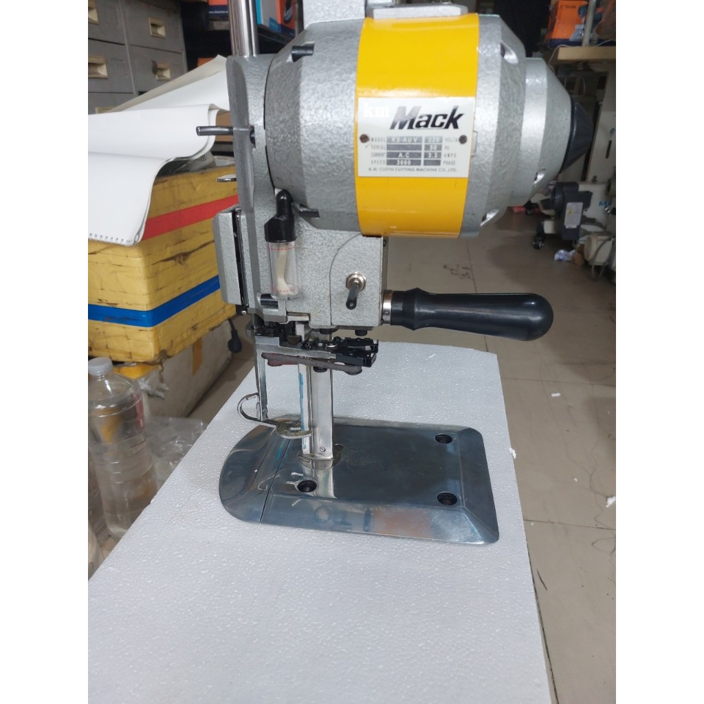Máy Cắt Vải Đứng Công Nghiệp KM 5 Inch (370W) – Chính Hãng, Thiết Kế Nhỏ Gọn