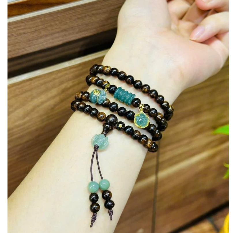 Vòng tay trầm hương sánh chìm 6 ly 108 hạt mix đá thạch anh cao cấp màu xanh kèm vàng 10 ka, dành cho nữ.