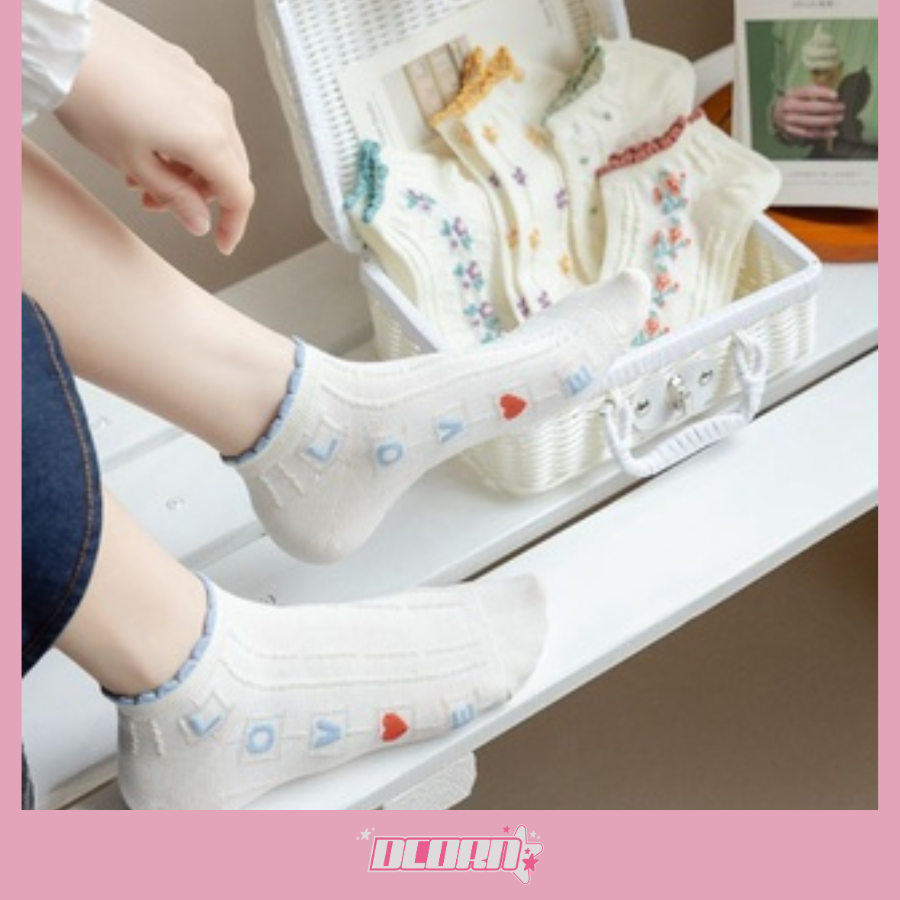 Set 5 đôi tất vớ nữ cổ ngắn mẫu tổng hợp, chất liệu mềm mại êm chân, mềm mỏng thoáng mát