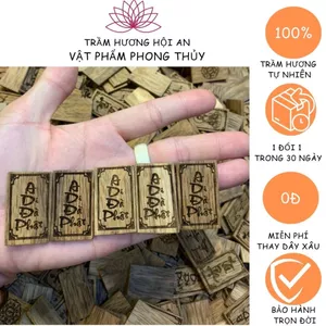 Vật phẩm phong thủy, miếng trầm hương nhỏ(1 cái) khắc chữ,bỏ túi bỏ ví, tài lộc phú quý bình an.