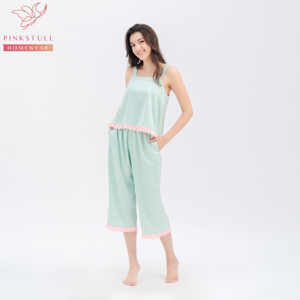 Bộ đồ ngủ áo hai dây bản to quần lửng màu xanh ngọc phối bèo hồng Pinkstull