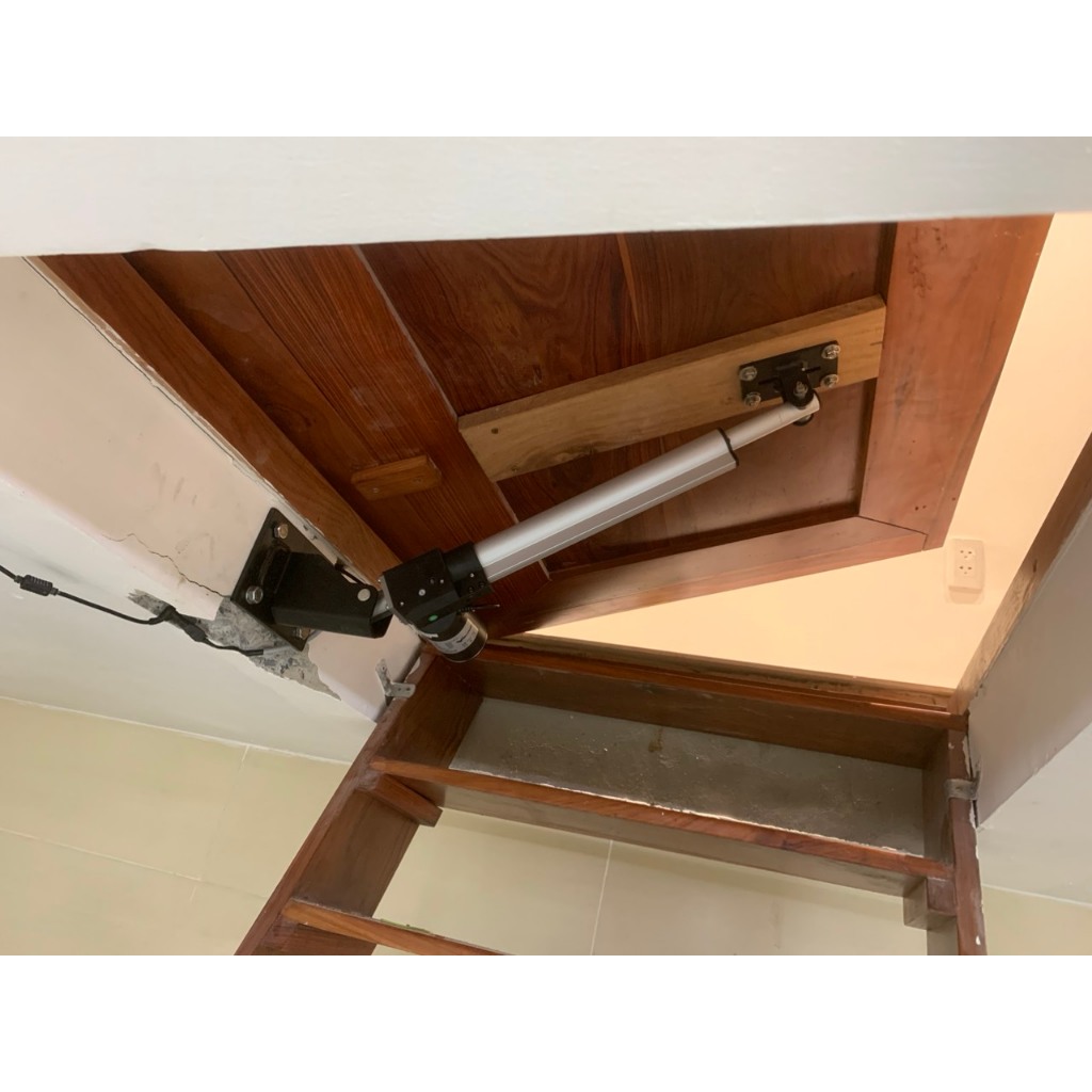 Bộ 1 tay xilanh điện 24V-3000N hành trình 40cm dùng cho cửa sổ giếng trời tự động