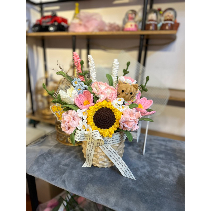 GIỎ HOA LEN HANDMADE THEO YÊU CẦU | Shopee Việt Nam