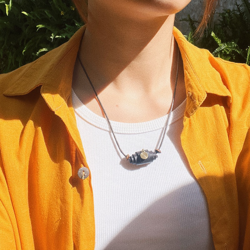 Vòng cổ Rin - Dây chuyền mặt da thủ công mix charm tùy chỉnh kích thước