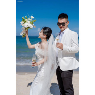 Bó hoa cầm tay cô dâu( Hoa lụa cao cấp) CEVERIA