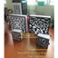 Đèn khung hoa sắt sơn tĩnh điện (70cm x 70cm)