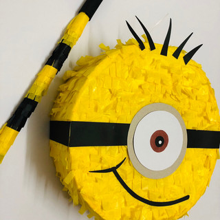 Pinata đập kẹo Minion Quà tặng sinh nhật độc đáo cho bé