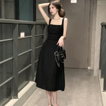 Váy body hai dây, đầm ôm body sexy, dáng chữ A, vải co giãn màu đen có Bigsize tôn dáng phong cách Hàn Quốc