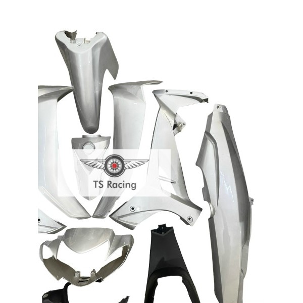 Dàn áo sirius 110 - sirius 50 - màu bạc - tặng team 3 lớp