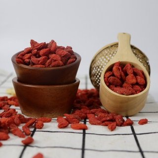 Kỷ Tử Đỏ Câu Kỷ Từ Sấy Khô Tự Nhiên, Không Đường, Quả To Đỏ Đều Giúp Đẹp Da, Bổ Máu, Dễ Ngủ, Sáng Mắt- Goji Berry LEGUME