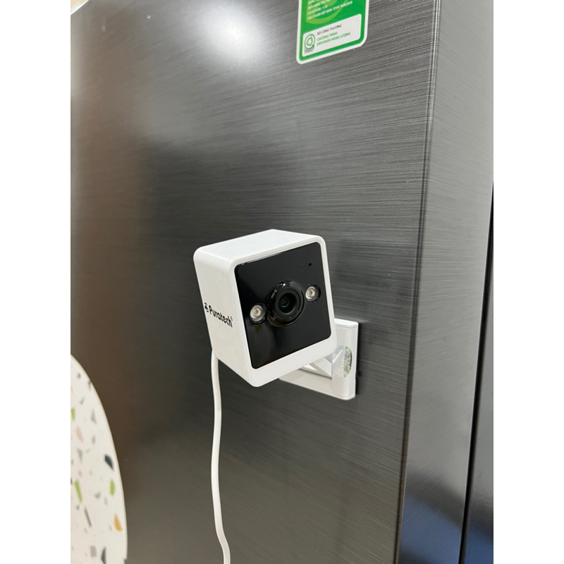 Camera quan sát Wifi thiết kế nhỏ gọn, dễ lắp đặt Model PRC555DL