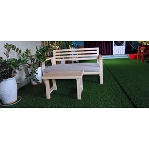 Ghế Sofa Nội Thất Nhà Xanh 82 - Bộ Bàn Ghế Được Làm Từ Gỗ Tự Nhiên, Có Độ Bền Lâu Cao, Dễ Dàng Làm Sạch