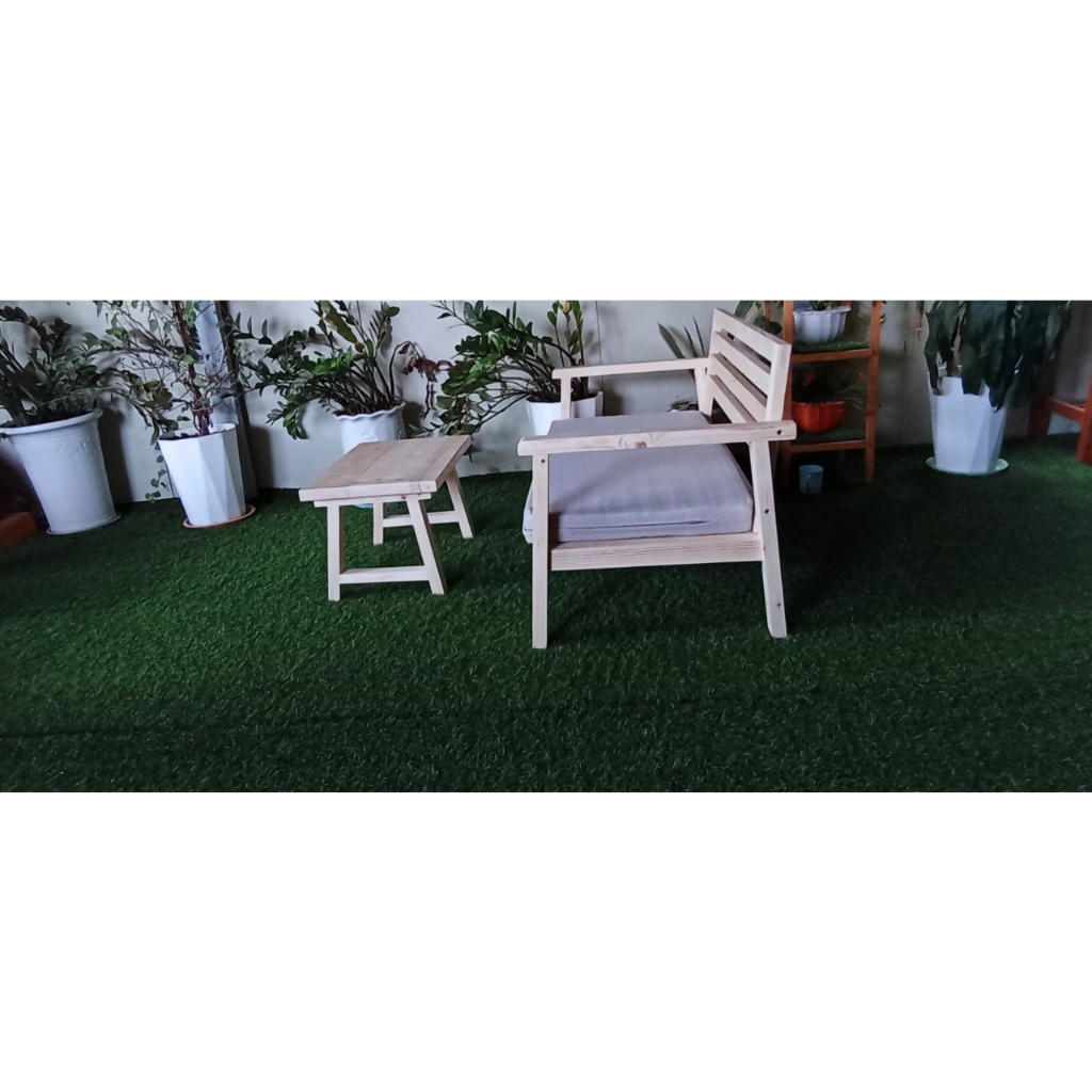 Ghế Sofa Nội Thất Nhà Xanh 82 - Bộ Bàn Ghế Được Làm Từ Gỗ Tự Nhiên, Có Độ Bền Lâu Cao, Dễ Dàng Làm Sạch