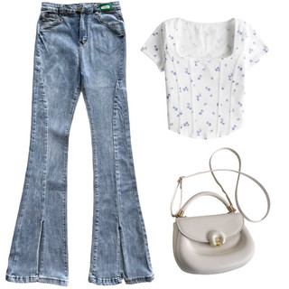 Quần jeans ống loe xẻ giữa màu xanh sáng tôn dáng Yến Tee Shop #0022