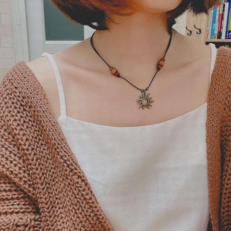 Vòng cổ Hinata- Dây chuyền mặt trời mix gỗ độc đáo tùy chỉnh kích thước