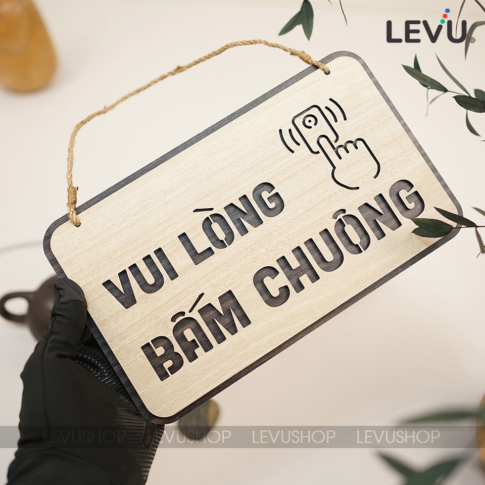 Bảng gỗ treo vui lòng bấm chuông trang trí cửa LEVU-BG40