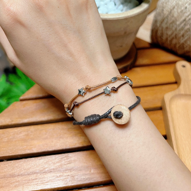 Vòng Reo- Vòng tay ngôi sao nhỏ mix charm 2 màu dây
