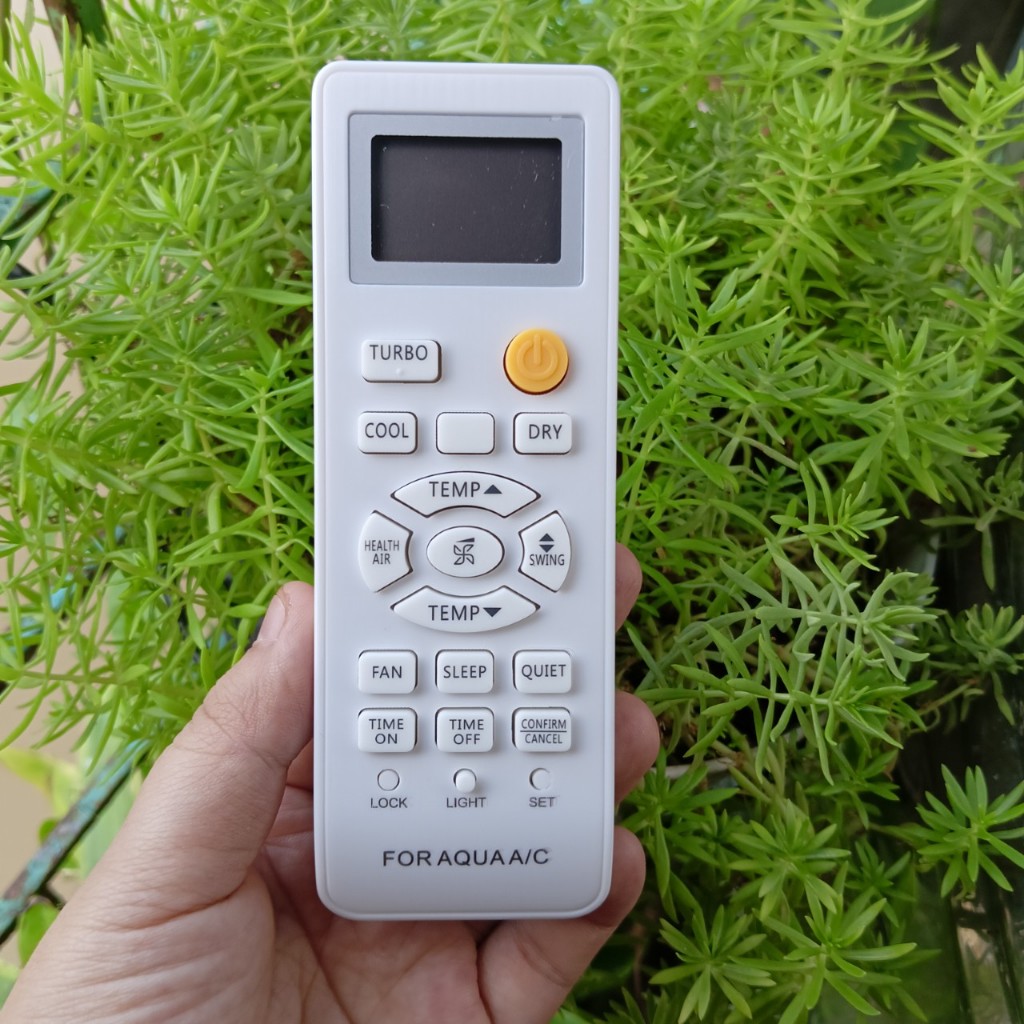 Remote Điều hòa Máy lạnh AQUA chiếc lá nút nguồn vàng | Shopee Việt Nam