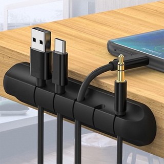 Kẹp cố định dây điện , dây sạc , miếng dán silicon dán vào bàn làm việc nhỏ gọn dễ sử dụng