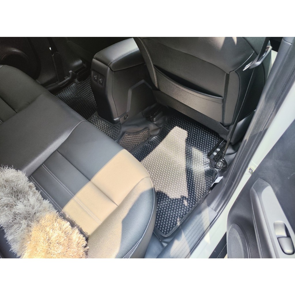 Thảm lót ô tô KATA cho xe Nissan Kick (2022-2023) - (5) - Khít với sàn, Chống trơn, Không mùi, Không ẩm mốc