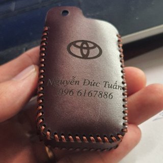 Bao Da Chìa Khoá Ô Tô TOYOTA YARIS CROSS Bản HEV khoá 3 nút Da bò thật 100% hàng cao cấp bảo hành 2 năm
