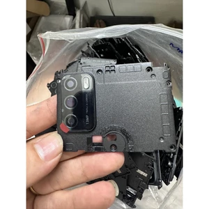 Kính cam Vsmart Star 5 kèm nắp main