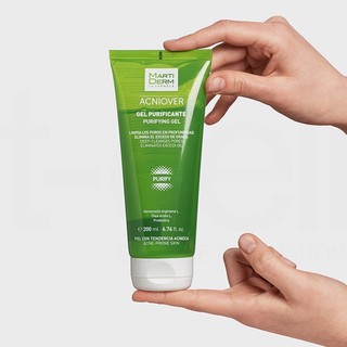 Gel Rửa Mặt Chuyên Biệt Cho Da Dầu, Làm Sạch Sâu Và Giảm Mụn MartiDerm Acniover Purifying Gel