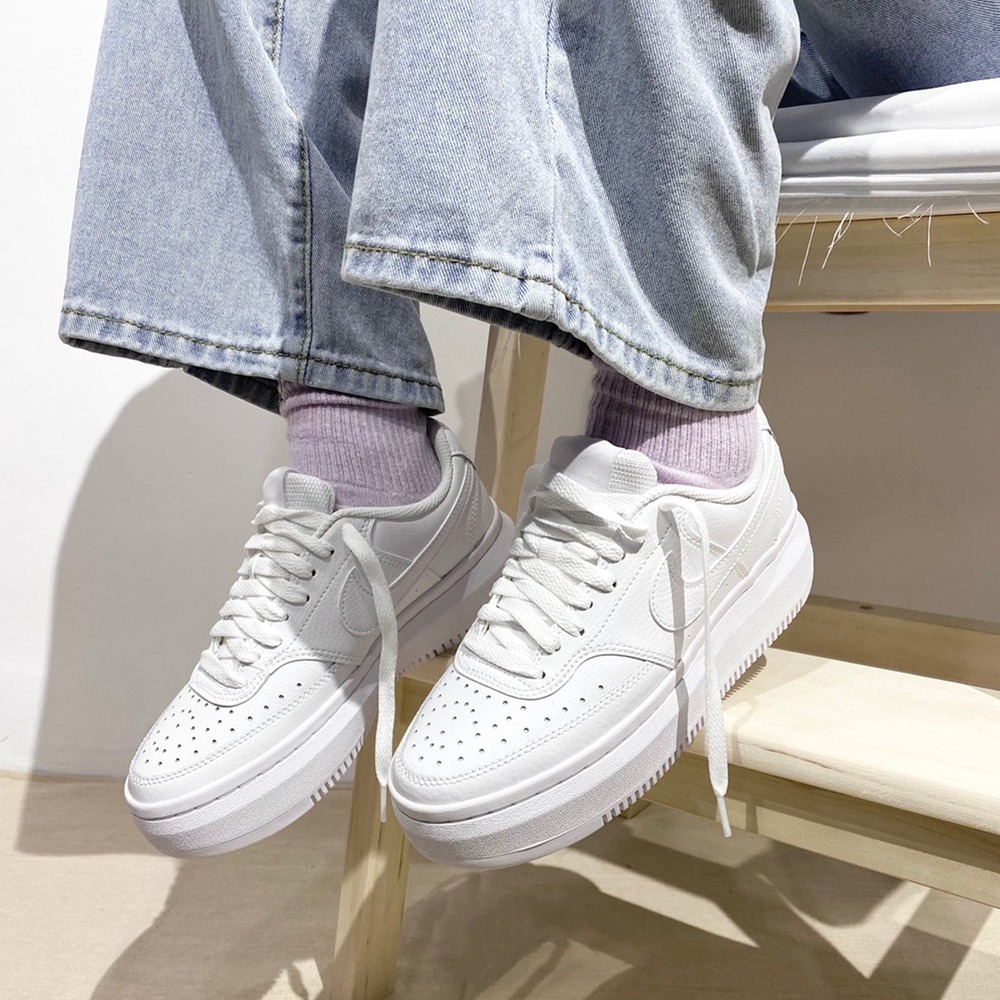 Giày sneaker nike nữ đế đôn thời trang DM0113-100