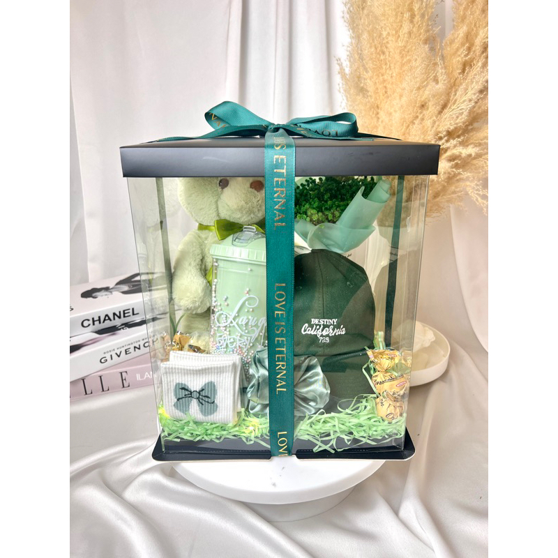 Set quà Retro Green Box gam màu xanh lá cây nhẹ nhàng, thư giãn hộp trong suốt set quà tặng 20/10, sinh nhật | Shopee Việt Nam