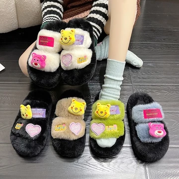 Dép nữ .dép lê .dép quai ngang nữ .dép lông quai ngang gắn bộ sticker siêu xinh